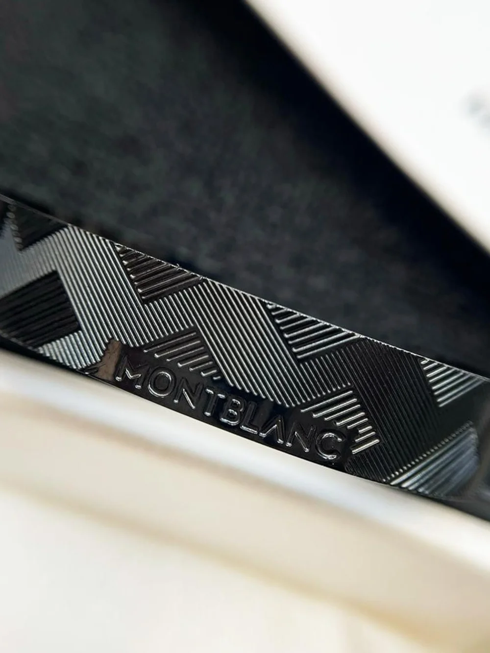 MONTBLANCMontblanc Bangle Extreme 3.0 Black Saize 21cm